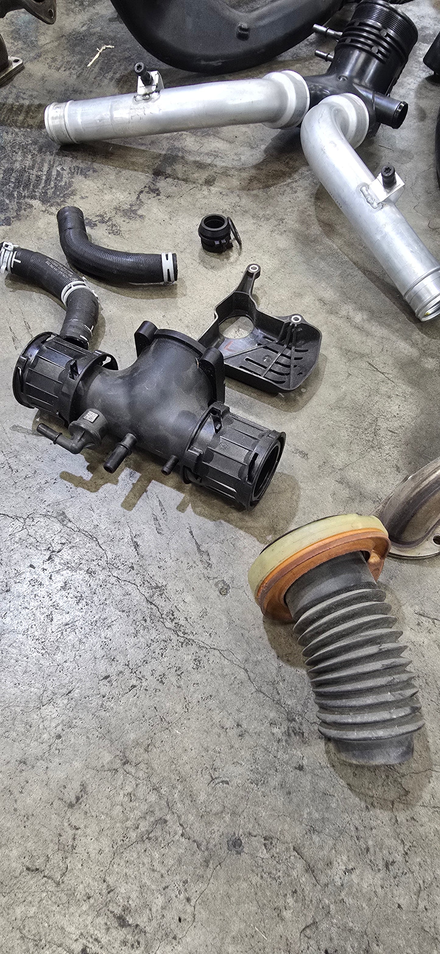 Porsche 991 - Intercooler and components