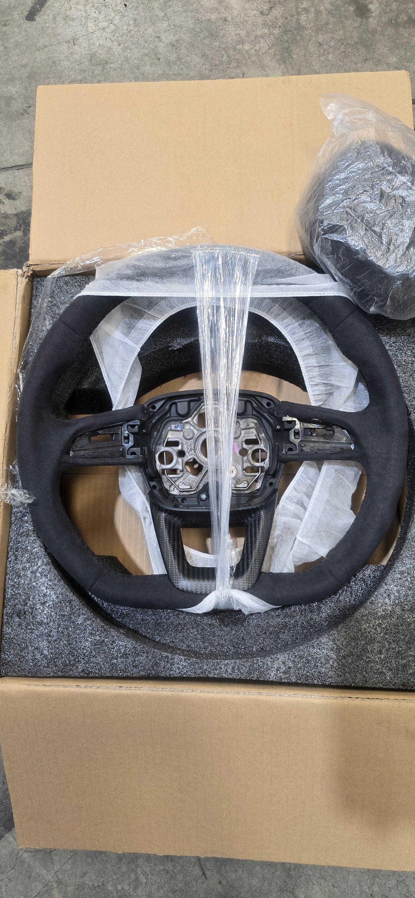 Audi - Carbon Fiber - Steering Wheel