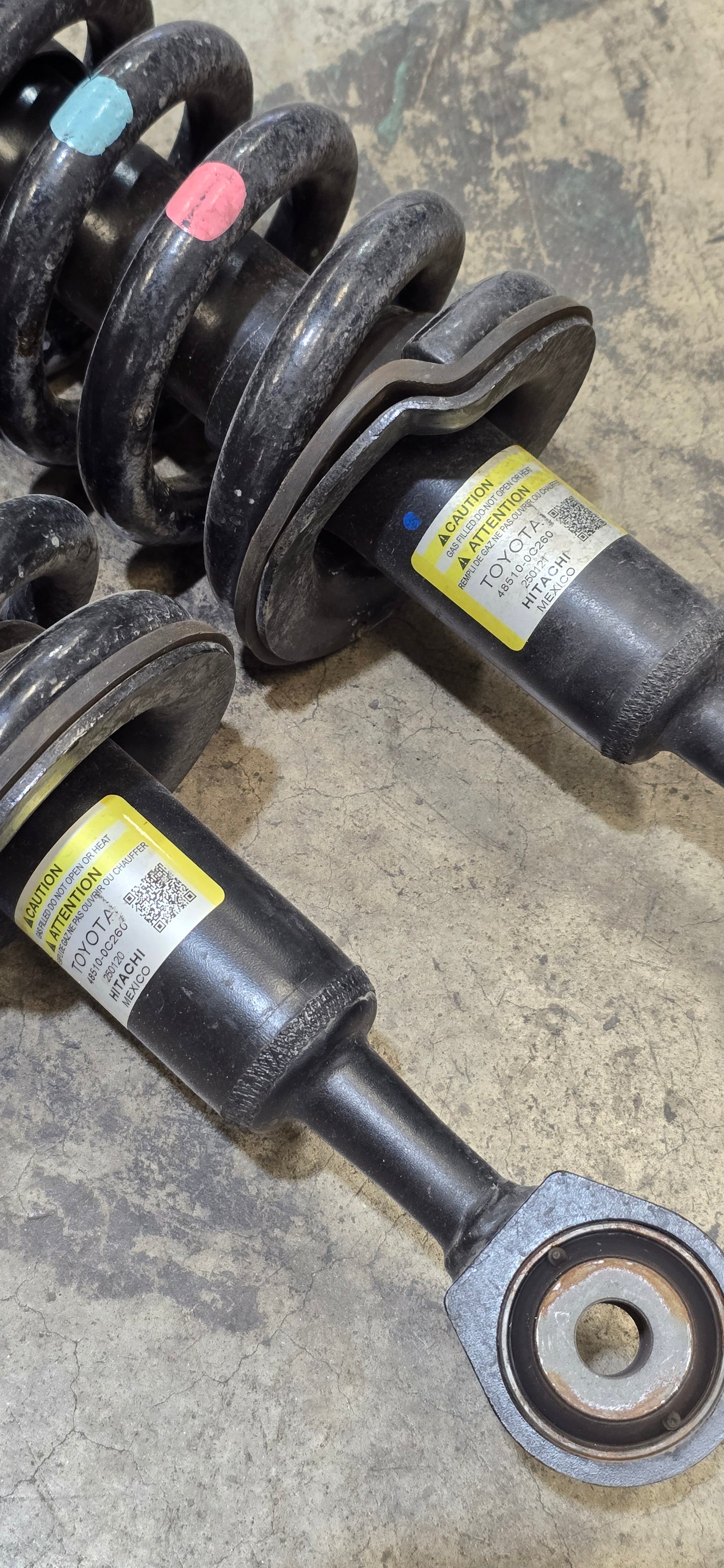 2022 Toyota Tundra - OEM Front suspension