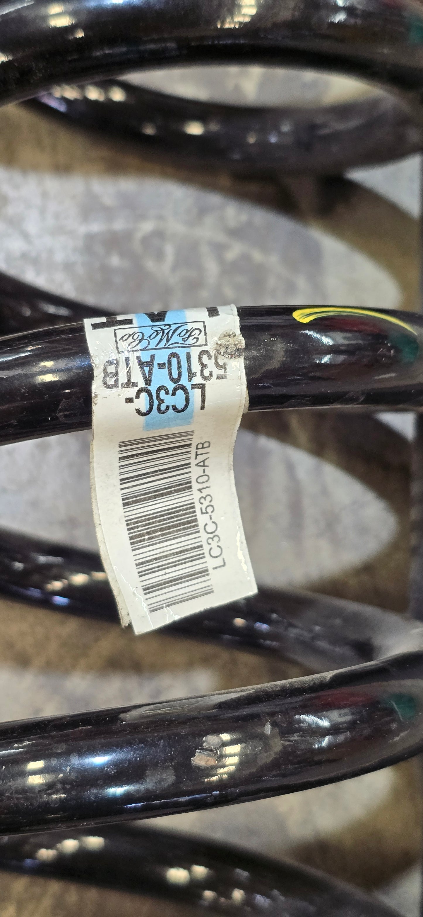 Ford F350 Tremor - OEM Suspension