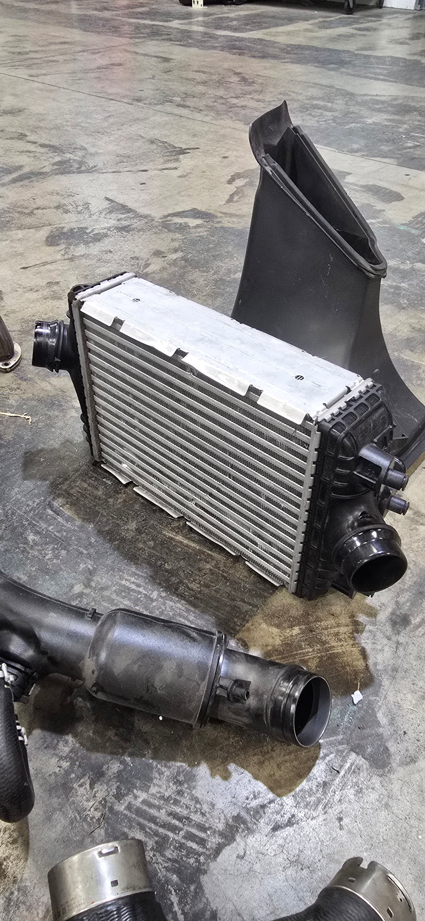 Porsche 991 - Intercooler and components